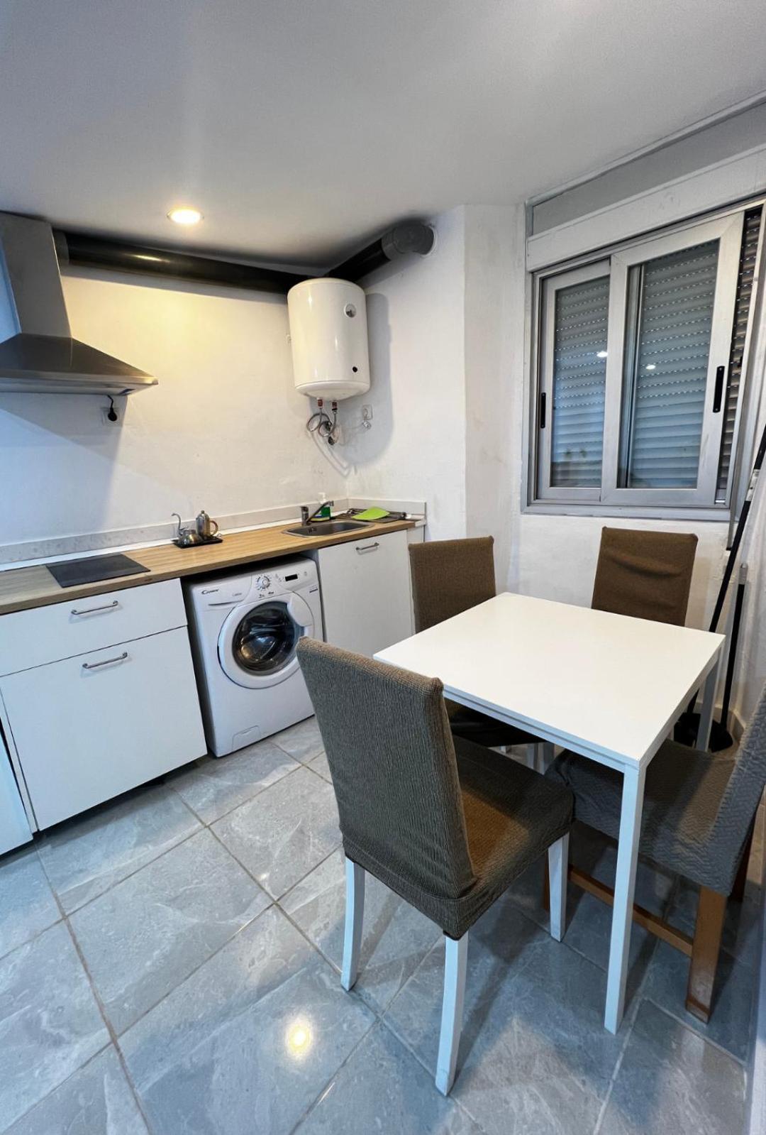 Apartamento Centrico Economico En Berga P1公寓 外观 照片